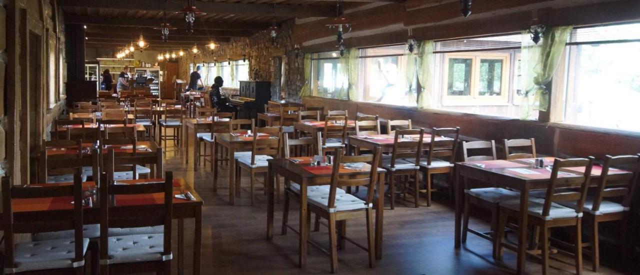 Šeberák - ubytování v chatičkách a v luxusních stanech Praga Exterior foto